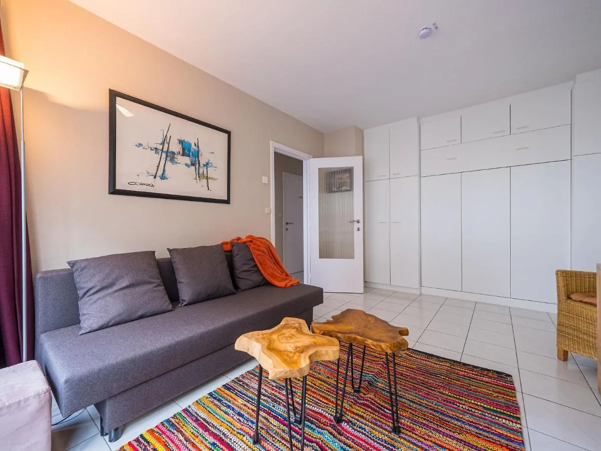 Appealing Studio With Terrace Middelkerke Apartment